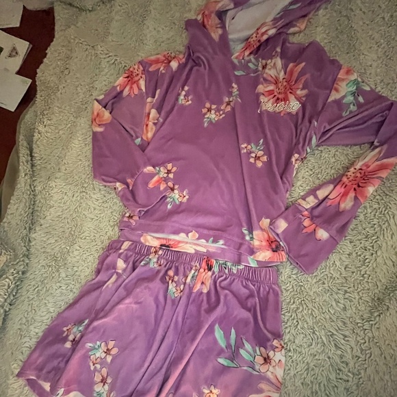 Justice Sleep Set Size 12/14 - Picture 1 of 4
